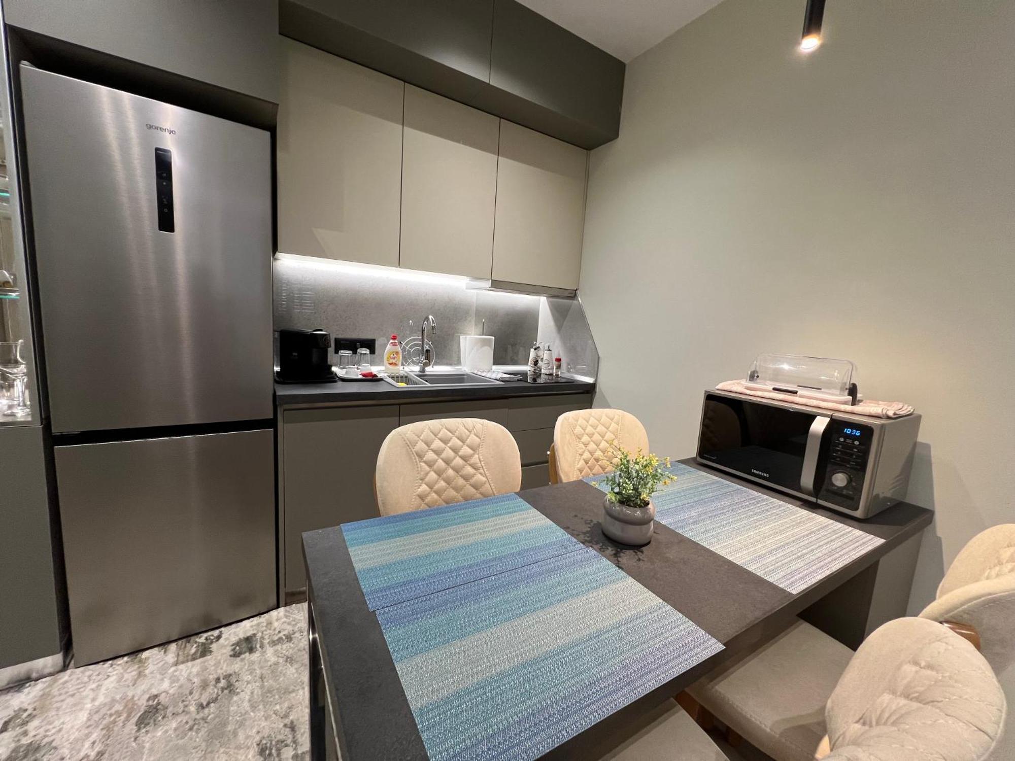 טיראנה Center View Luxury Apartment מראה חיצוני תמונה